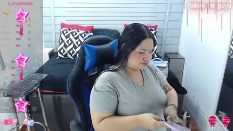 Snapshot of evelin_zaens chatting on 22, 1, 2025 evelin zaens online show from 22, 1, 2025