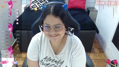 Snapshot of evelin_zaens chatting on 24, 1, 2025 evelin zaens online show from 24, 1, 2025