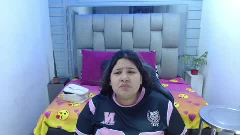 evelin zaens online show from 2, 4, 2026