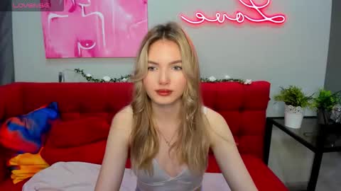 Eveline online show from 10, 9, 2025