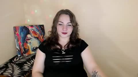 Snapshot of evelineli chatting on 16, 10, 2025 Lydia online show from 16, 10, 2025