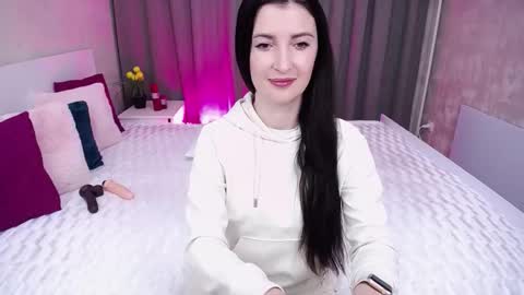 Snapshot of evelingills chatting on 29, 9, 2025 Evelin online show from 29, 9, 2025