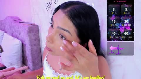 Snapshot of evelinn_belen chatting on 5, 6, 2026 Evelinn belen online show from 5, 6, 2026