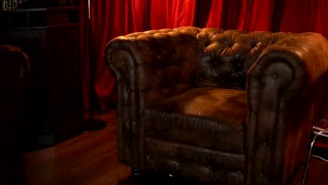 Evelyn online show from 11, 3, 2025