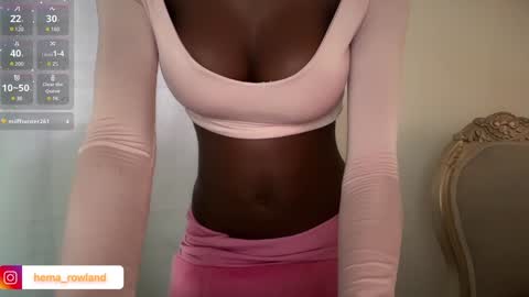 E V E L Y N  online show from 16, 1, 2025