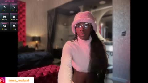 E V E L Y N  online show from 2, 2, 2025