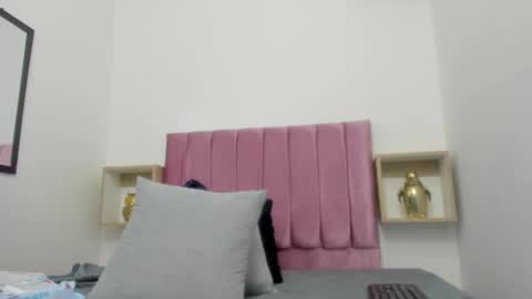 evelyn_morgan1 online show from 28, 2, 2025