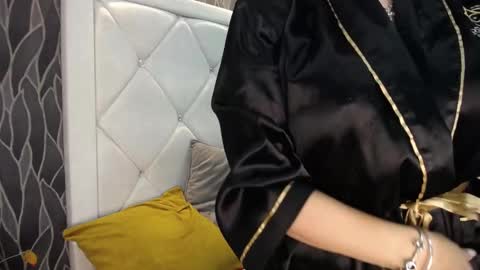 Snapshot of evelynagrey chatting on 10, 3, 2025 EvelynaGrey online show from 10, 3, 2025