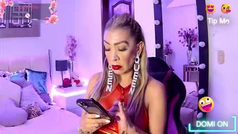 Snapshot of evelynagrey chatting on 30, 11, 2025 EvelynaGrey online show from 30, 11, 2025