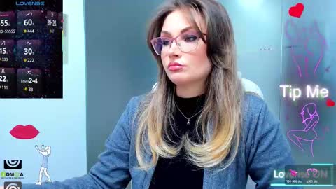 evelyne_rose online show from 4, 2, 2026