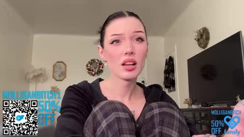 Snapshot of evelynforever chatting on 17, 1, 2025 Evelyn online show from 17, 1, 2025