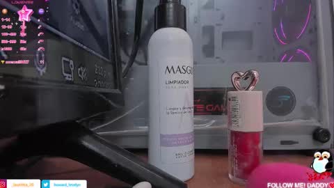 Snapshot of evelynhoward23 chatting on 2, 10, 2025 LAURA SOFIA INDEPENDENT MODEL FOLLOW ME NOW ALMOST 10000 FOLLOWERS online show from 2, 10, 2025