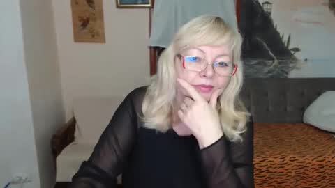 BarbaraBlondy online show from 22, 11, 2025