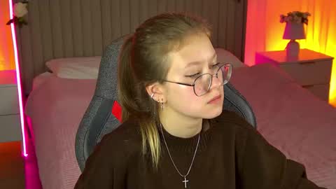 Snapshot of evemundie chatting on 30, 10, 2025 Eve online show from 30, 10, 2025