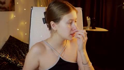 Snapshot of evemundie chatting on 16, 12, 2025 Eve online show from 16, 12, 2025