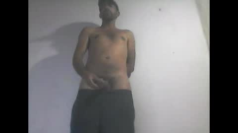 Snapshot of everaldosantos chatting on 12, 1, 2025 everaldosantos online show from 12, 1, 2025