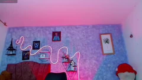 everlin__hot_ online show from 5, 3, 2026
