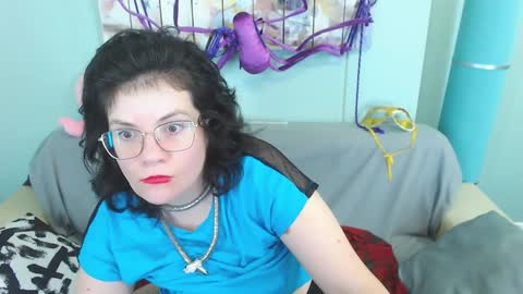 Everly online show from 5, 12, 2024