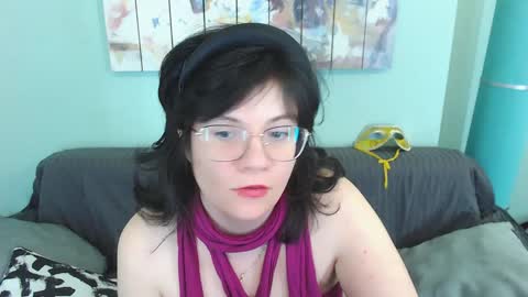 Everly online show from 3, 2, 2025