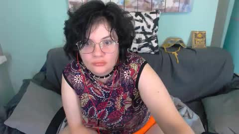 Everly online show from 19, 9, 2025