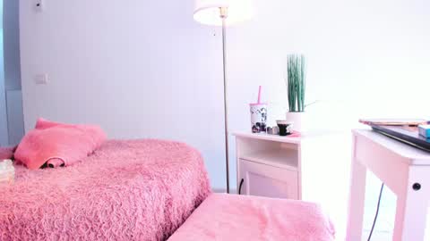 Sensation Body online show from 15, 12, 2024