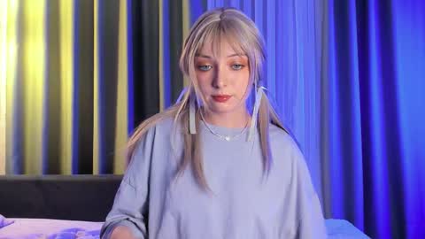 Snapshot of eves_eyes chatting on 14, 9, 2025 Forget me not eve on CB online show from 14, 9, 2025