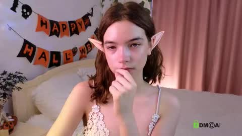 evi_brook online show from 29, 10, 2025
