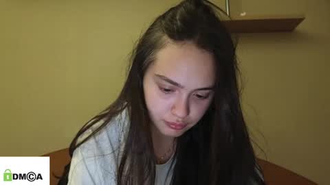 evi_woow online show from 17, 7, 2026
