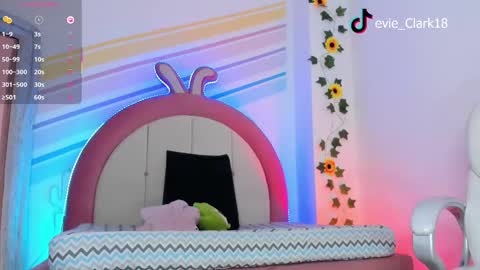 My name is Evie  nice to meet you  really get to know me better private is open  online show from 16, 2, 2025