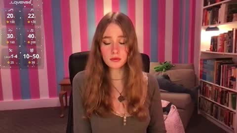 Evie3 online show from 3, 12, 2025