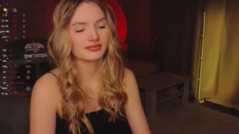 Evelyn online show from 21, 11, 2025