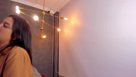 Snapshot of evolette_angels chatting on 7, 10, 2025 EVOLETTE ANGELS online show from 7, 10, 2025