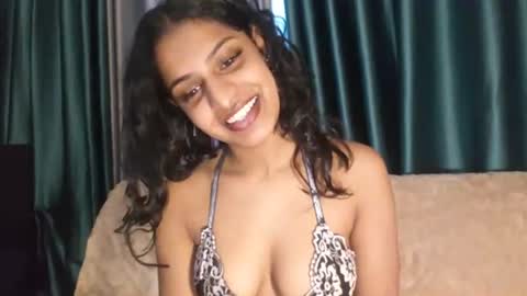 tiara online show from 2, 7, 2026