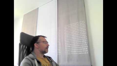 exhibit77 online show from 25, 4, 2026