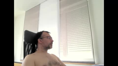 exhibit77 online show from 27, 4, 2026