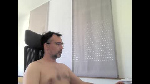 exhibit77 online show from 30, 4, 2026