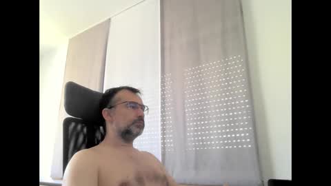 exhibit77 online show from 9, 5, 2026