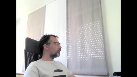 exhibit77 online show from 22, 5, 2026