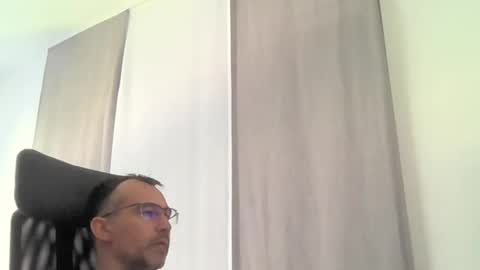 exhibit77 online show from 4, 7, 2026