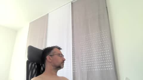 exhibit77 online show from 10, 7, 2026