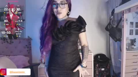 Snapshot of exodiakinky chatting on 16, 12, 2025 Goddess Exodia please help me reach 100 thumbs up online show from 16, 12, 2025