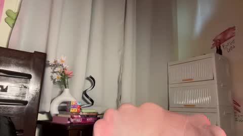 Angela online show from 14, 12, 2025