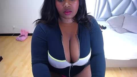 exotic_karmella online show from 28, 12, 2024