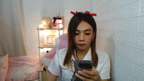 exotictssavie online show from 15, 1, 2025