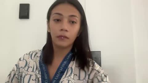 exotictssavie online show from 17, 4, 2026