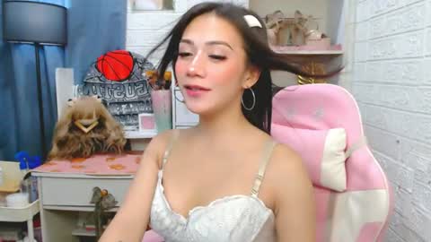exotictssavie online show from 7, 7, 2026