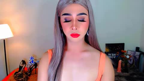Snapshot of expensive_elise chatting on 4, 3, 2026 expensive_elise online show from 4, 3, 2026