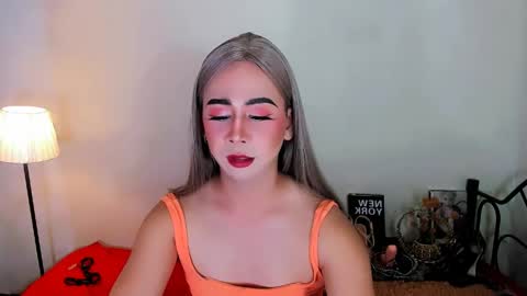 Snapshot of expensive_elise chatting on 28, 3, 2026 expensive_elise online show from 28, 3, 2026