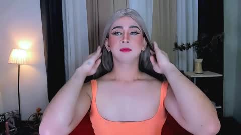 Snapshot of expensive_elise chatting on 29, 3, 2026 expensive_elise online show from 29, 3, 2026