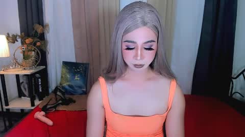 Snapshot of expensive_elise chatting on 6, 4, 2026 expensive_elise online show from 6, 4, 2026